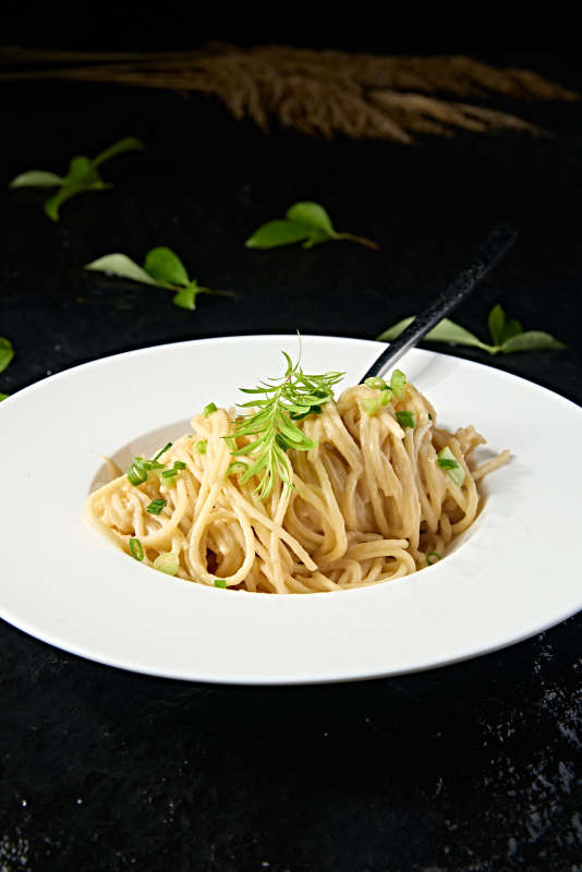 西餐美食奶油芝士意面图片