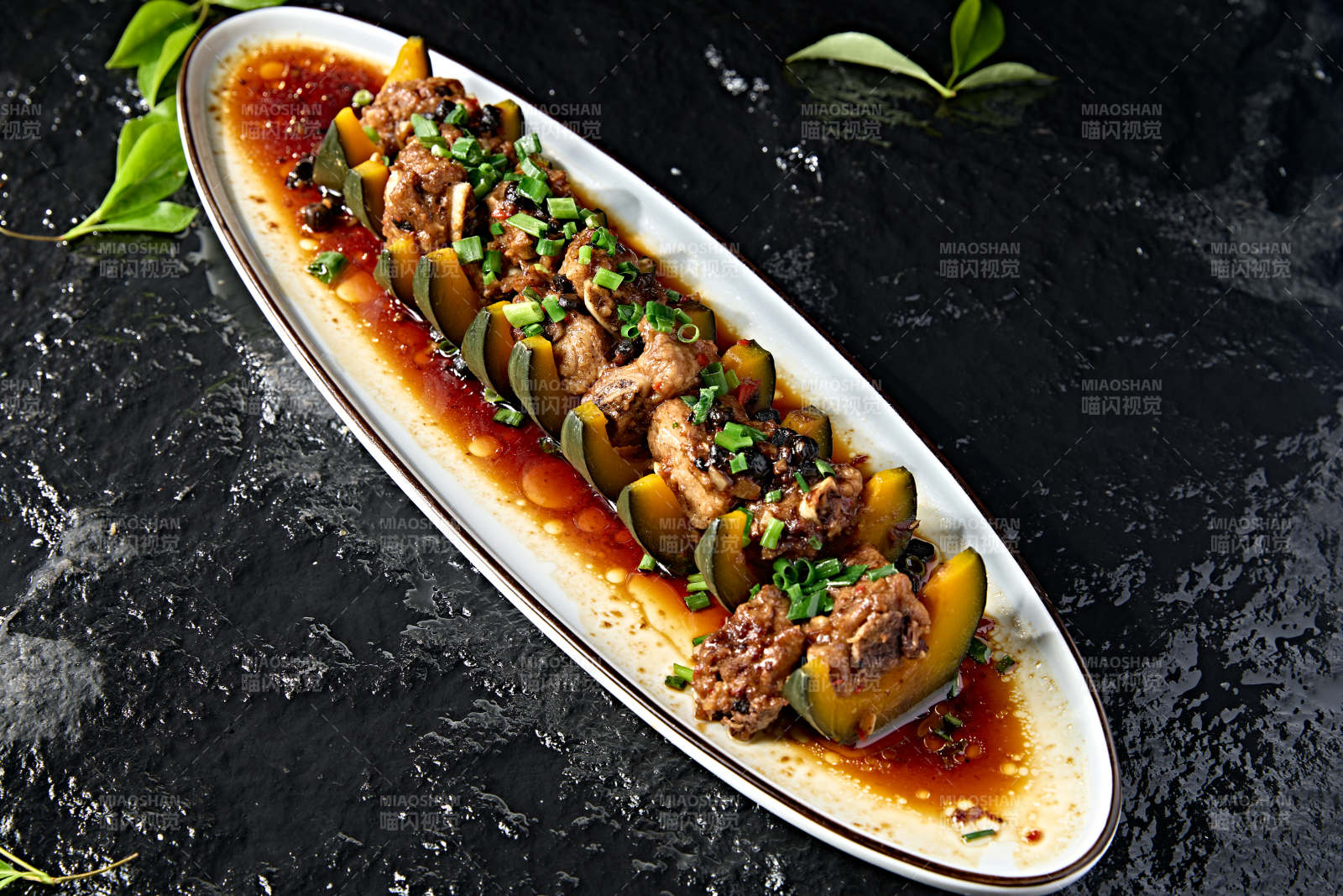 中餐美食豆豉金瓜蒸排骨图片