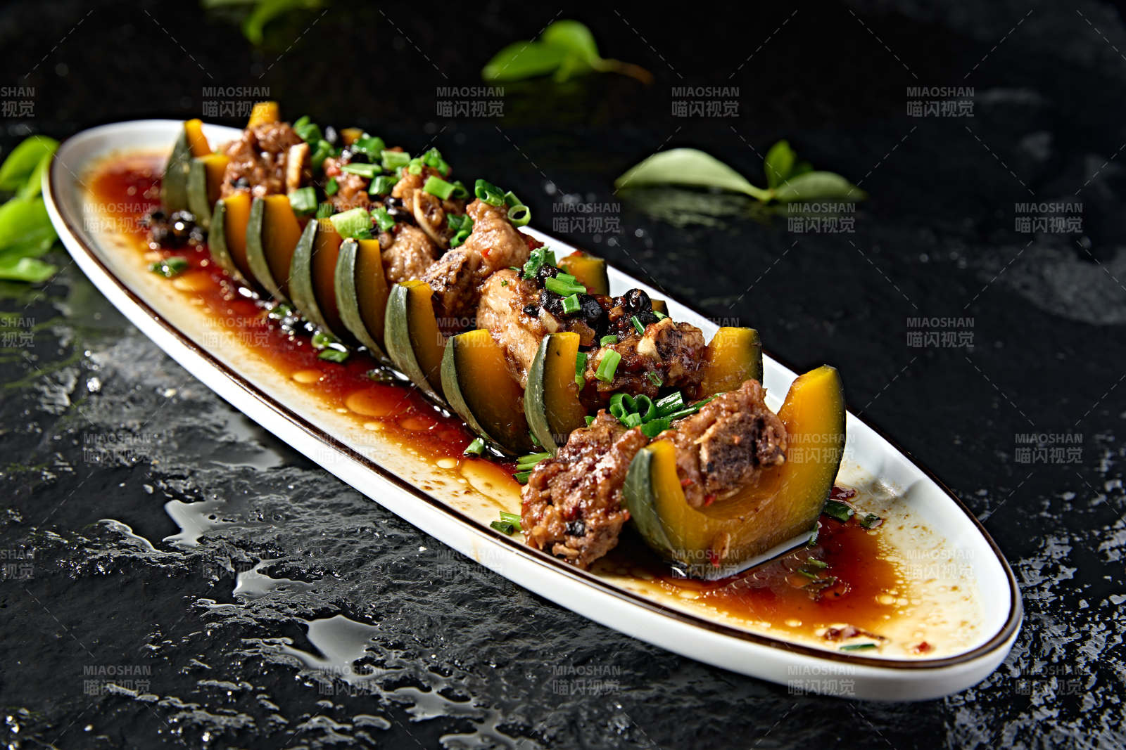 中餐美食豆豉金瓜蒸排骨图片