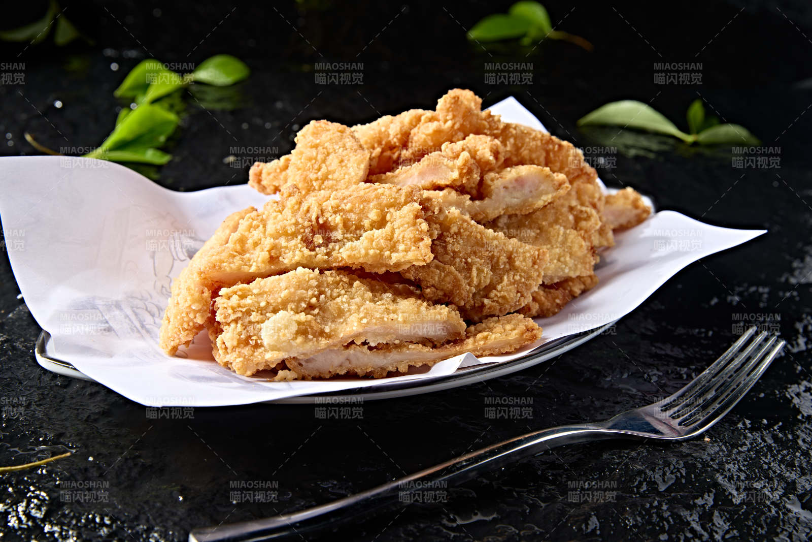 西餐快餐油炸大鸡排图片