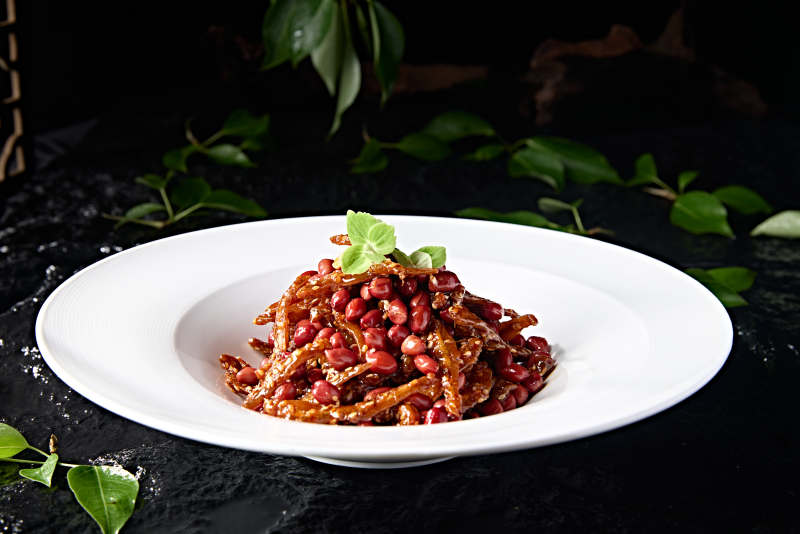 芝香油炸香酥小银鱼拌花生米图片