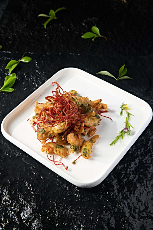 总参没事辣椒丝葱香炸大虾图片