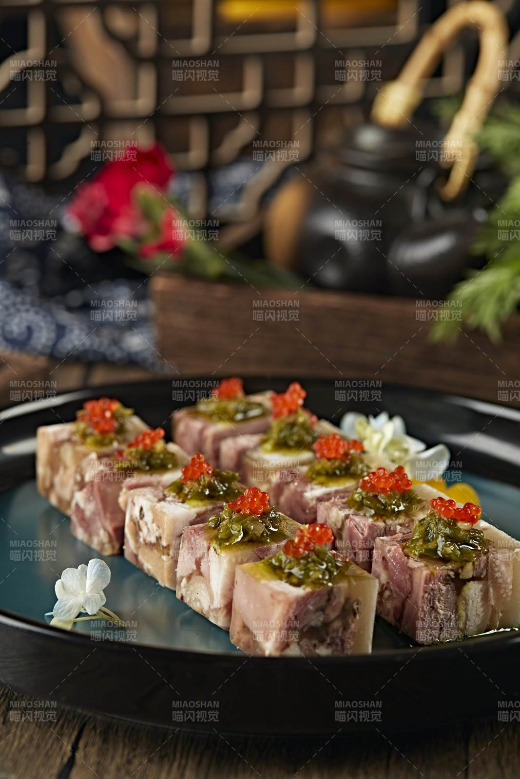 五香皮冻压肘花图片