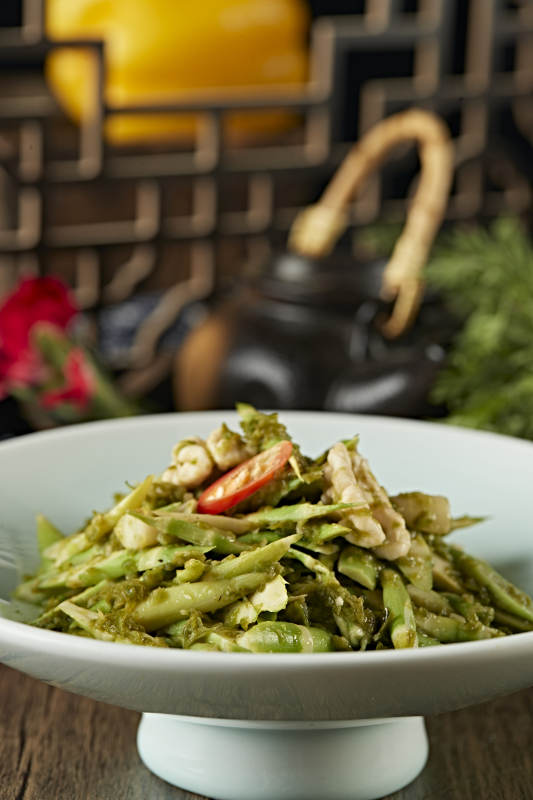 烧椒酱巧拌桃仁春笋段图片