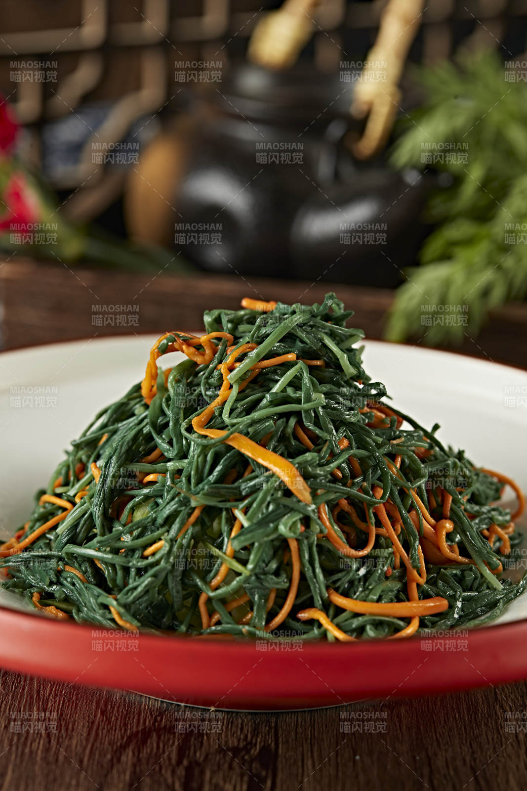 香油虫草花拌沙葱图片