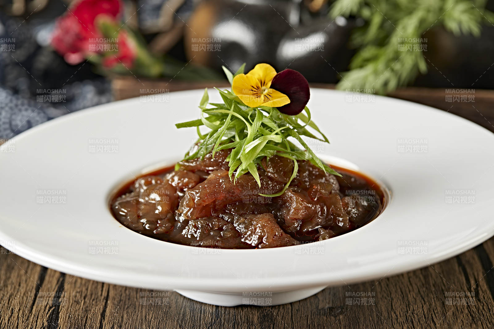 红油凉拌老醋蛰头图片