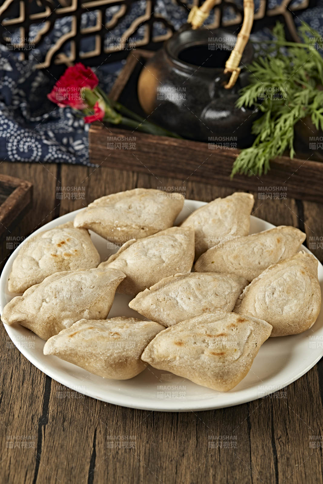 锅巴莜面蒸饺子图片