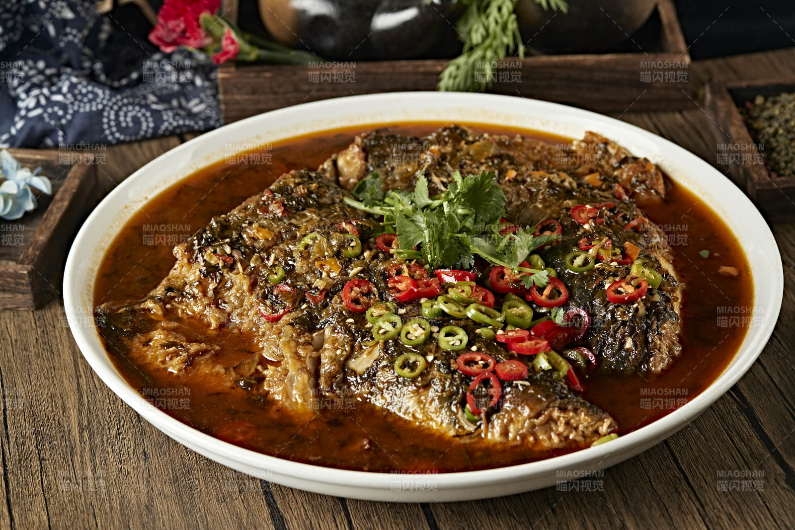 酱焖野生大鱼头图片