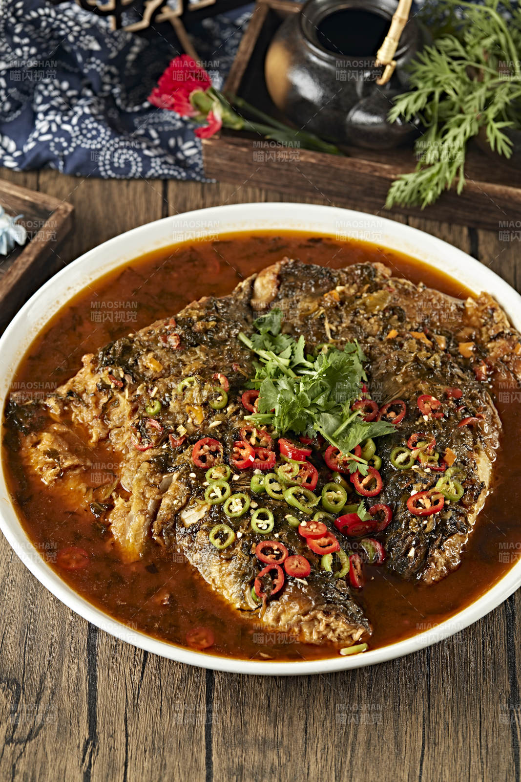 酱焖野生大鱼头图片