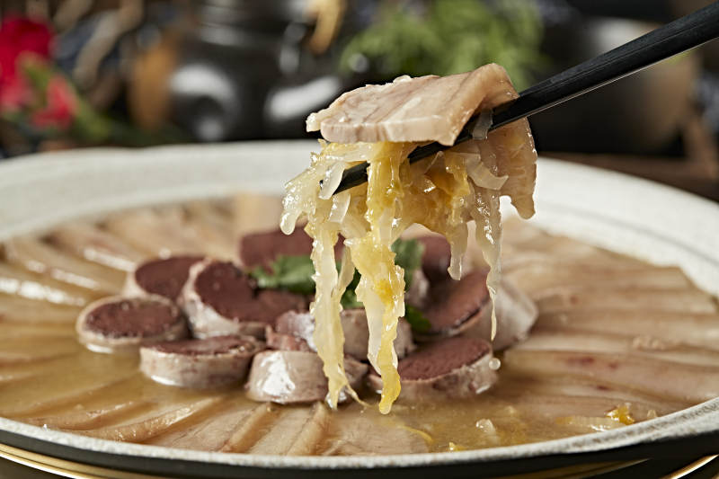 酸菜血肠汆白肉东北杀猪菜图片