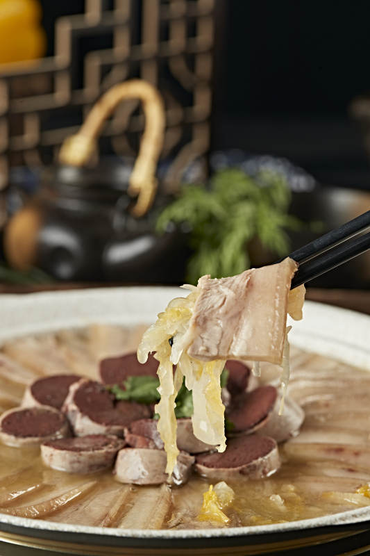 酸菜血肠汆白肉东北杀猪菜图片