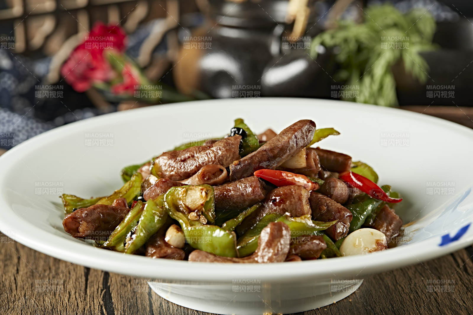 豆豉杭椒炒肥肠图片