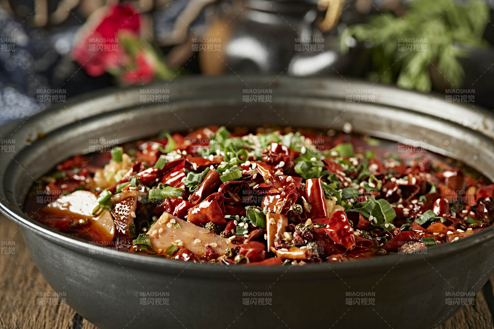 砂锅香辣毛血旺图片