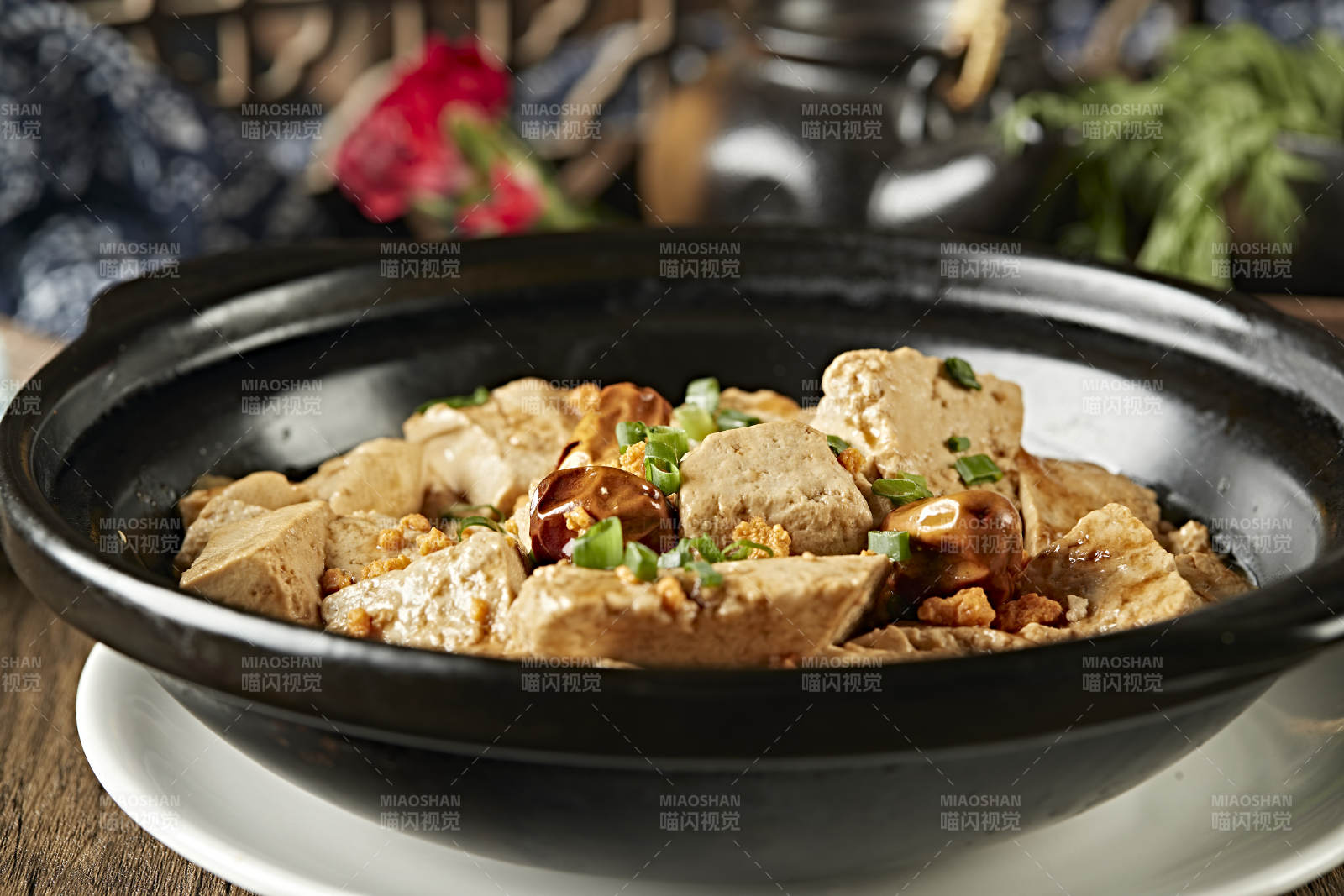 砂锅葱香懒豆腐图片