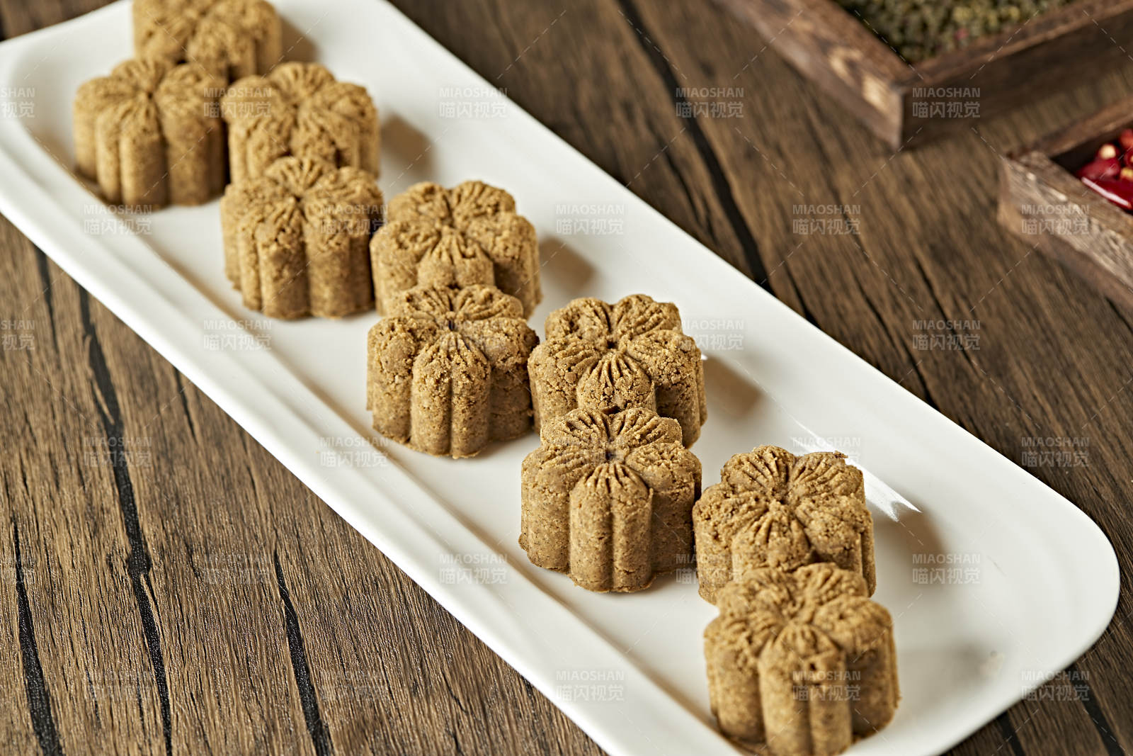 杂粮桃花酥图片