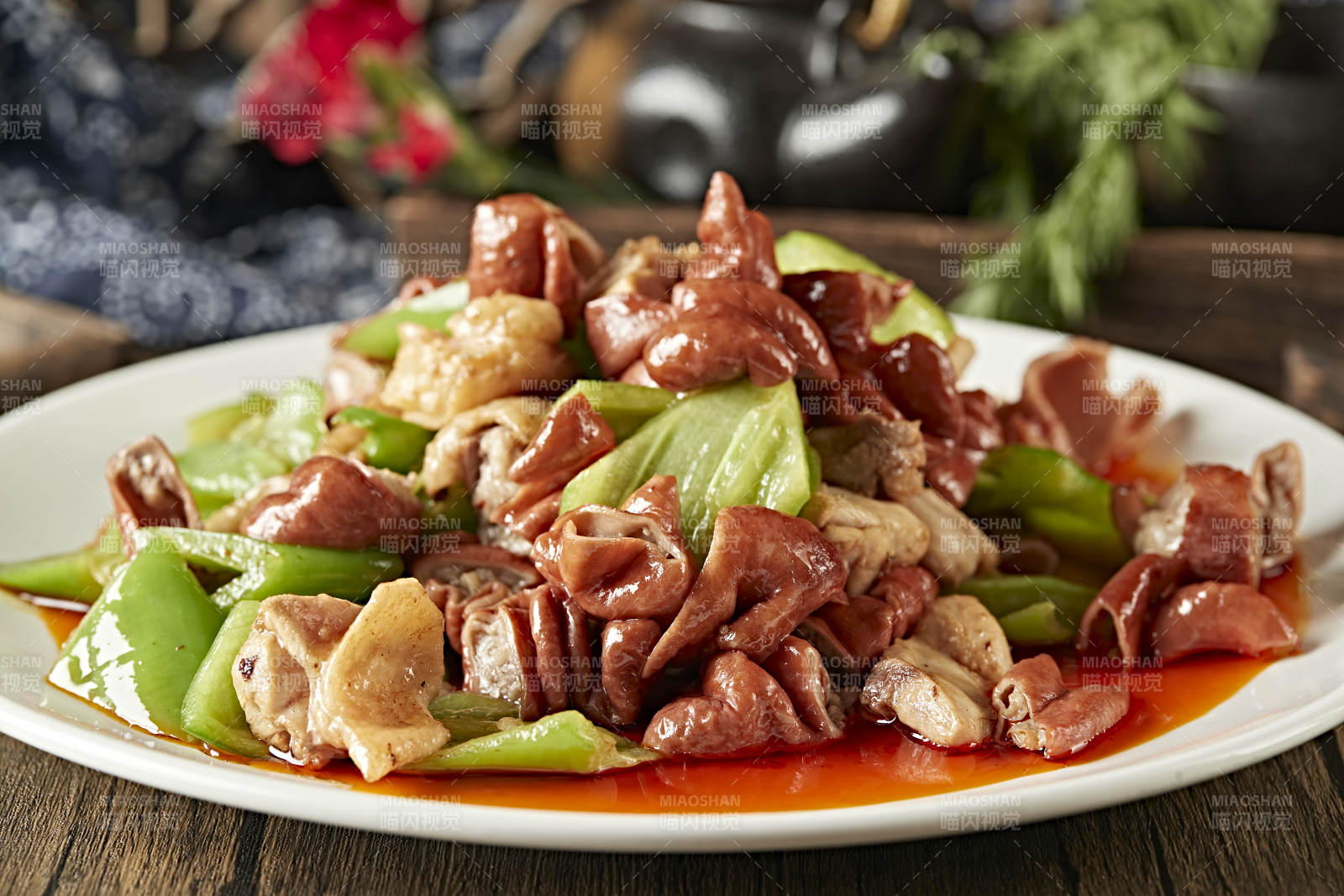 尖椒肥肠鸡图片