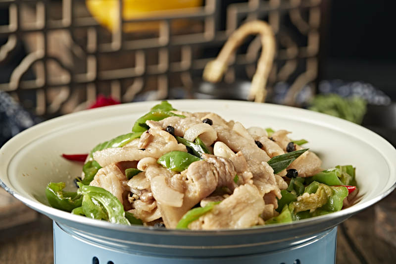 爆炒尖椒豆豉蒜香五花肉图片