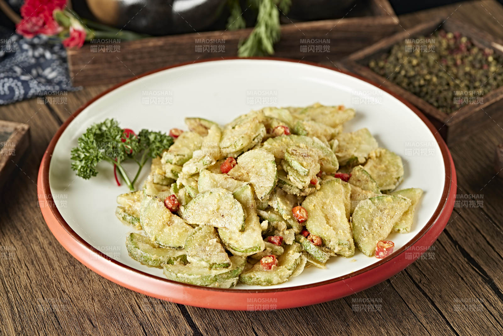 咸蛋黄焗西葫芦片图片