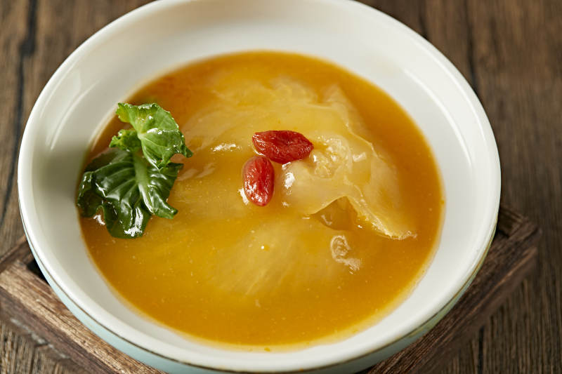 鲍鱼汁炖鱼翅图片