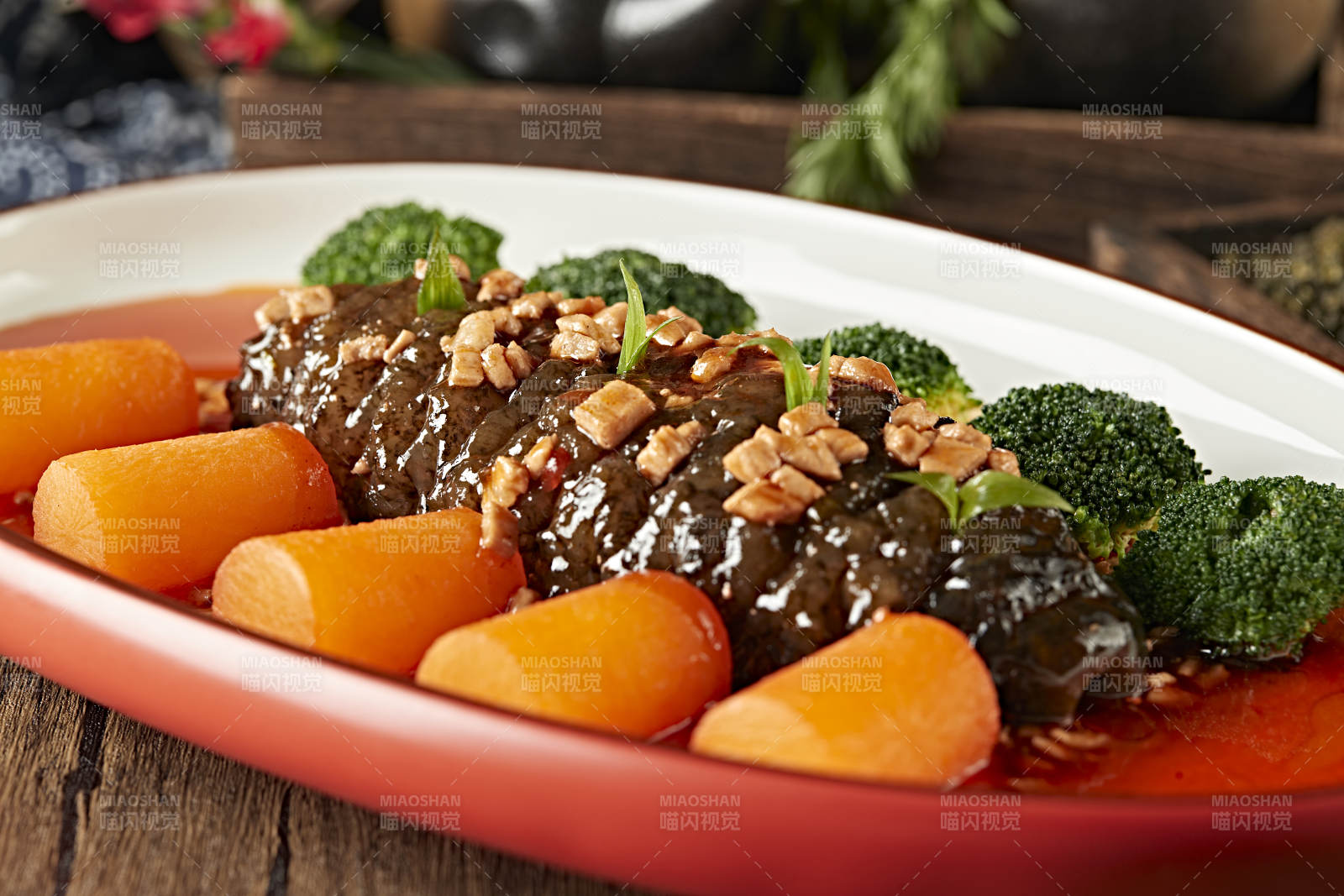 红油捞汁大海参图片