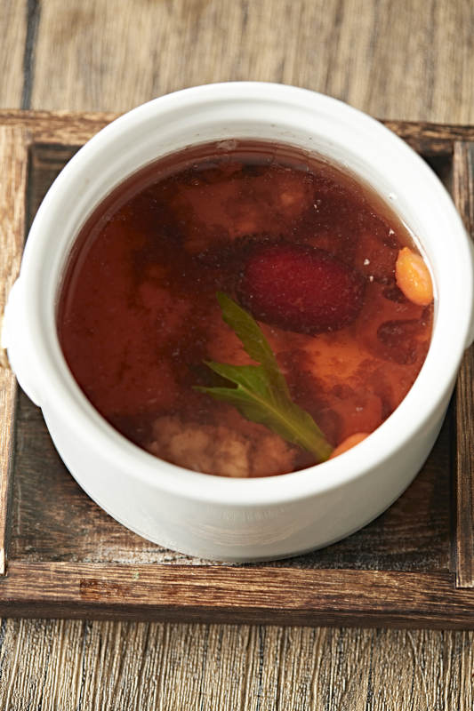 桃花泪红枣排骨汤图片