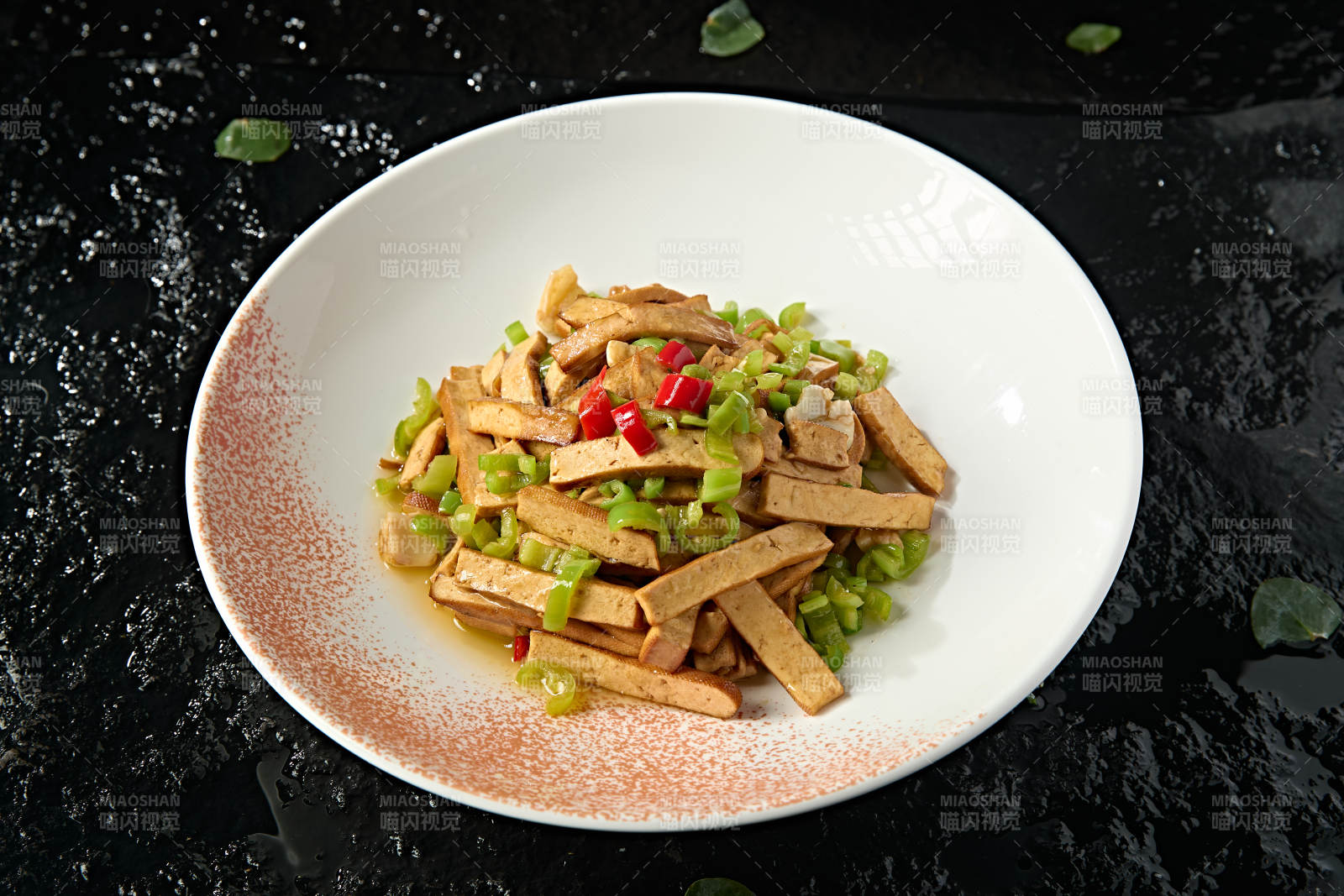 家庭小炒米椒香辣炒香干图片