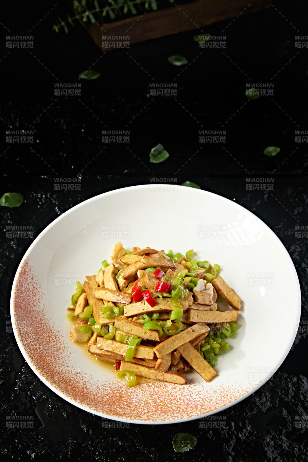 家庭小炒米椒香辣炒香干图片