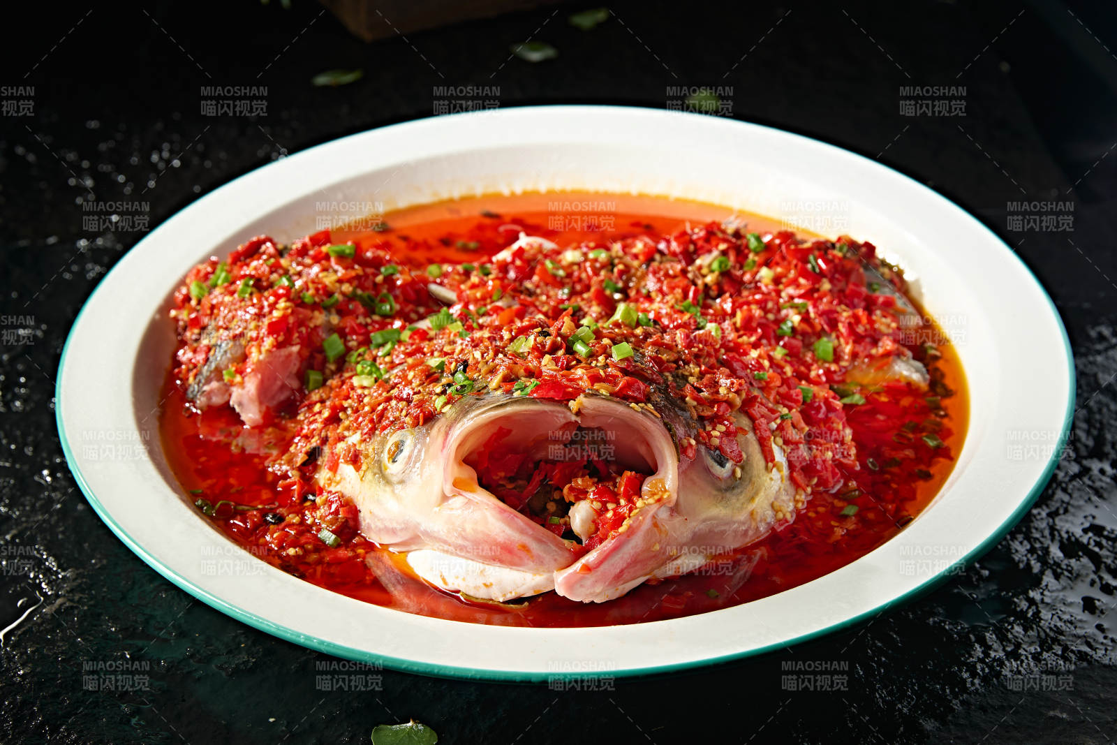 中餐湘菜美味经典剁椒鱼头图片