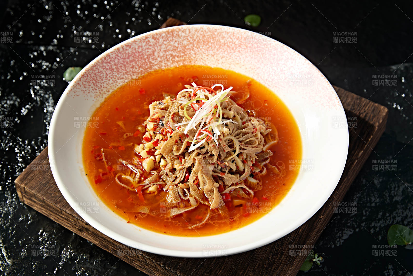 中餐湘菜美味剁椒仔姜蒸毛肚图片