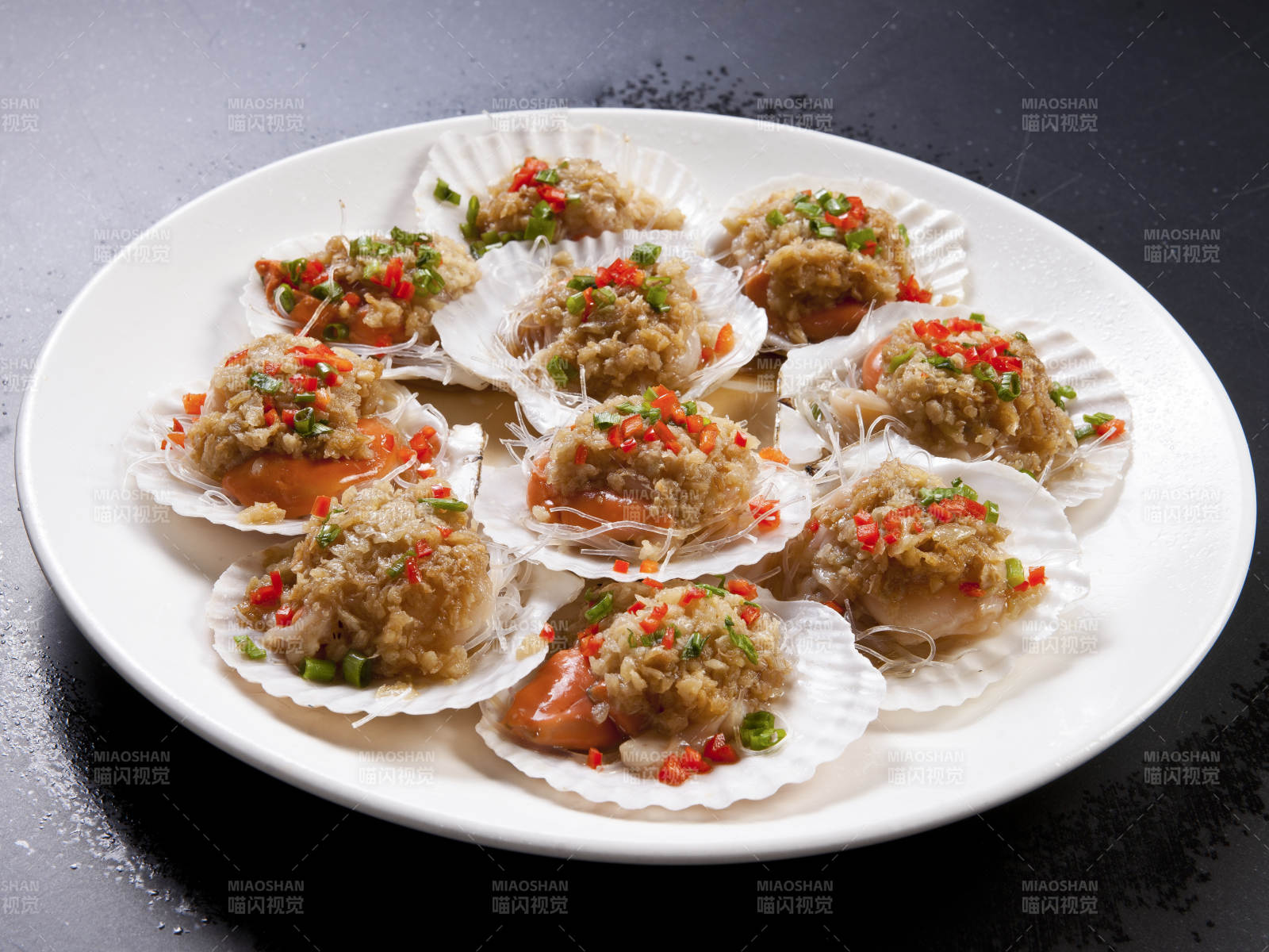 蒜蓉粉丝扇贝图片