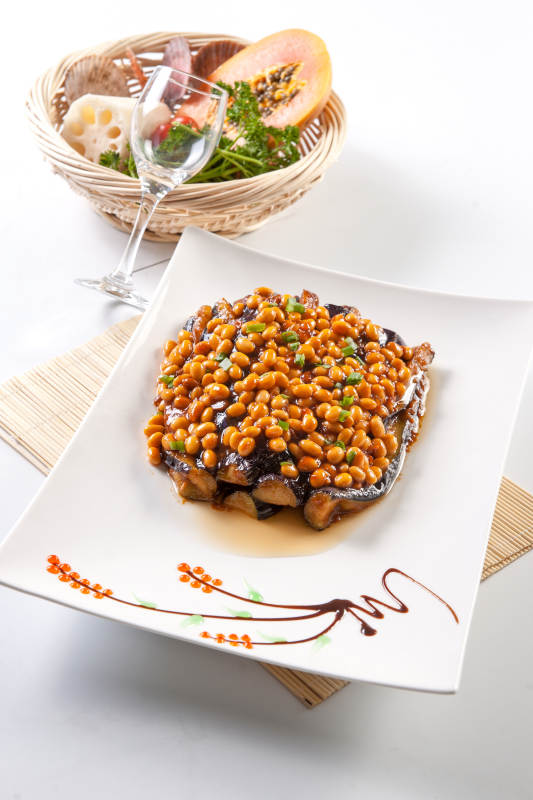 黄豆油焖茄子图片