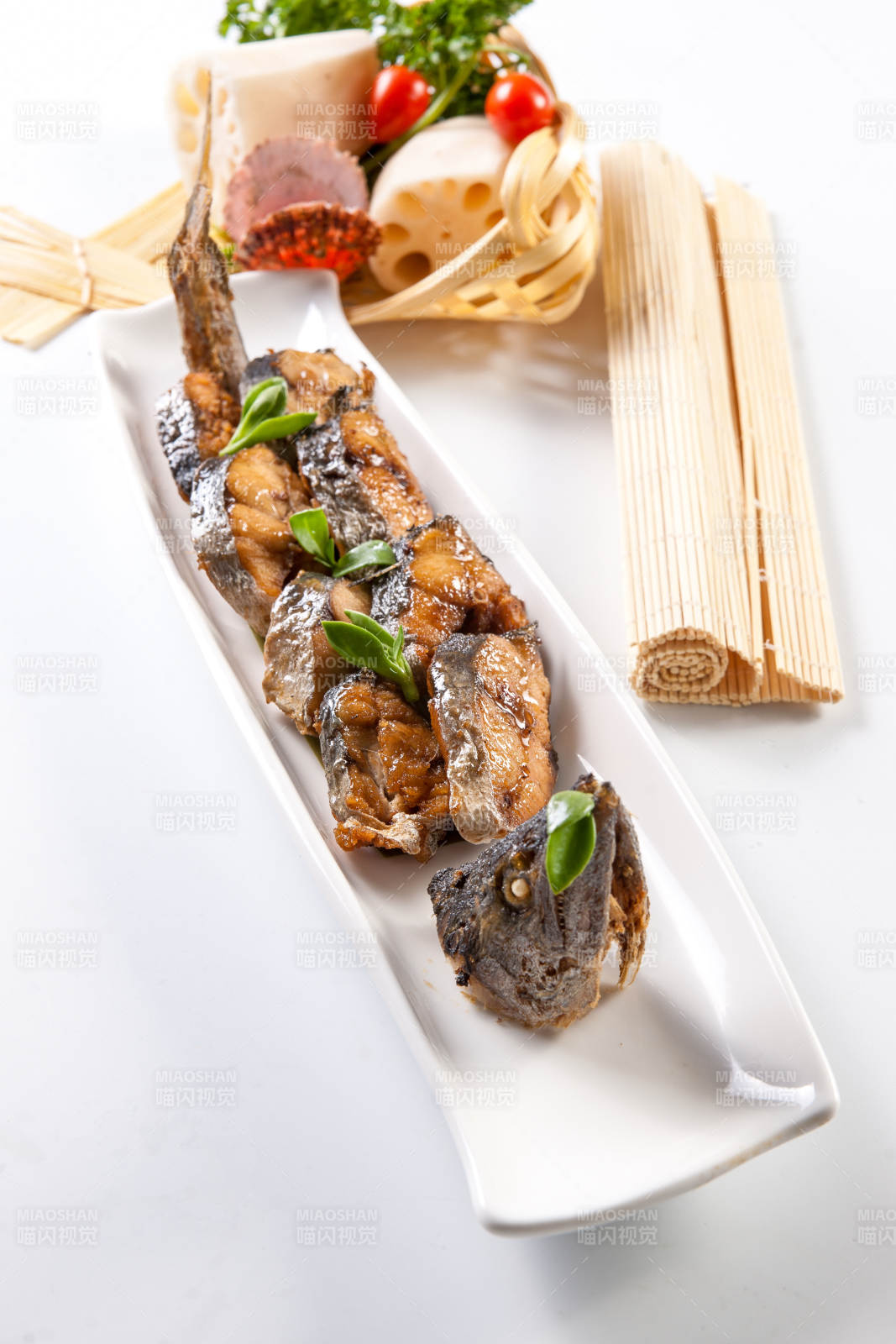 烟熏糟醉青鱼图片