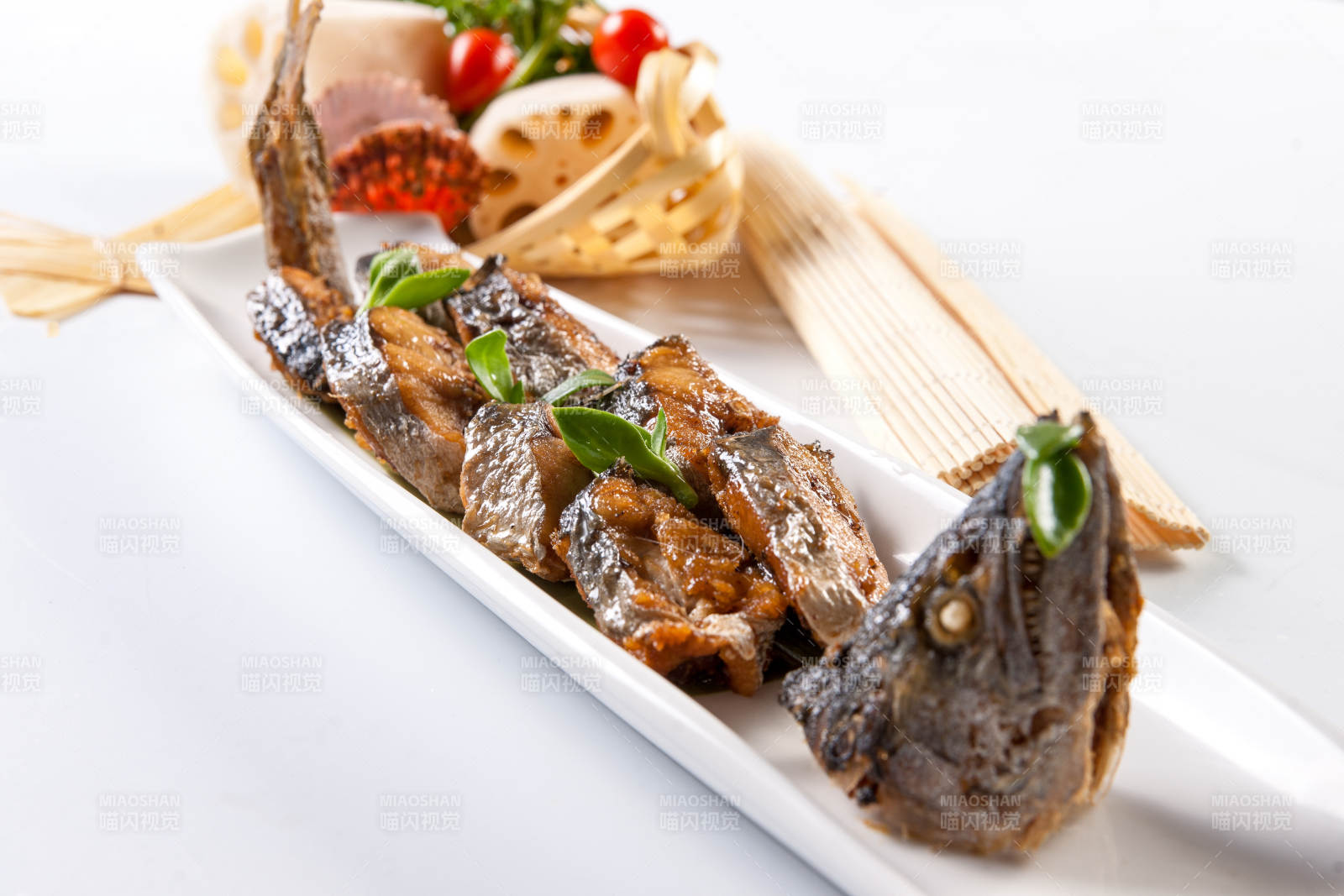 烟熏糟醉青鱼图片