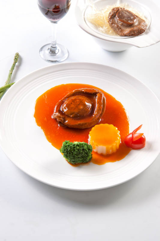 浇汁大南非干鲍梅花参图片