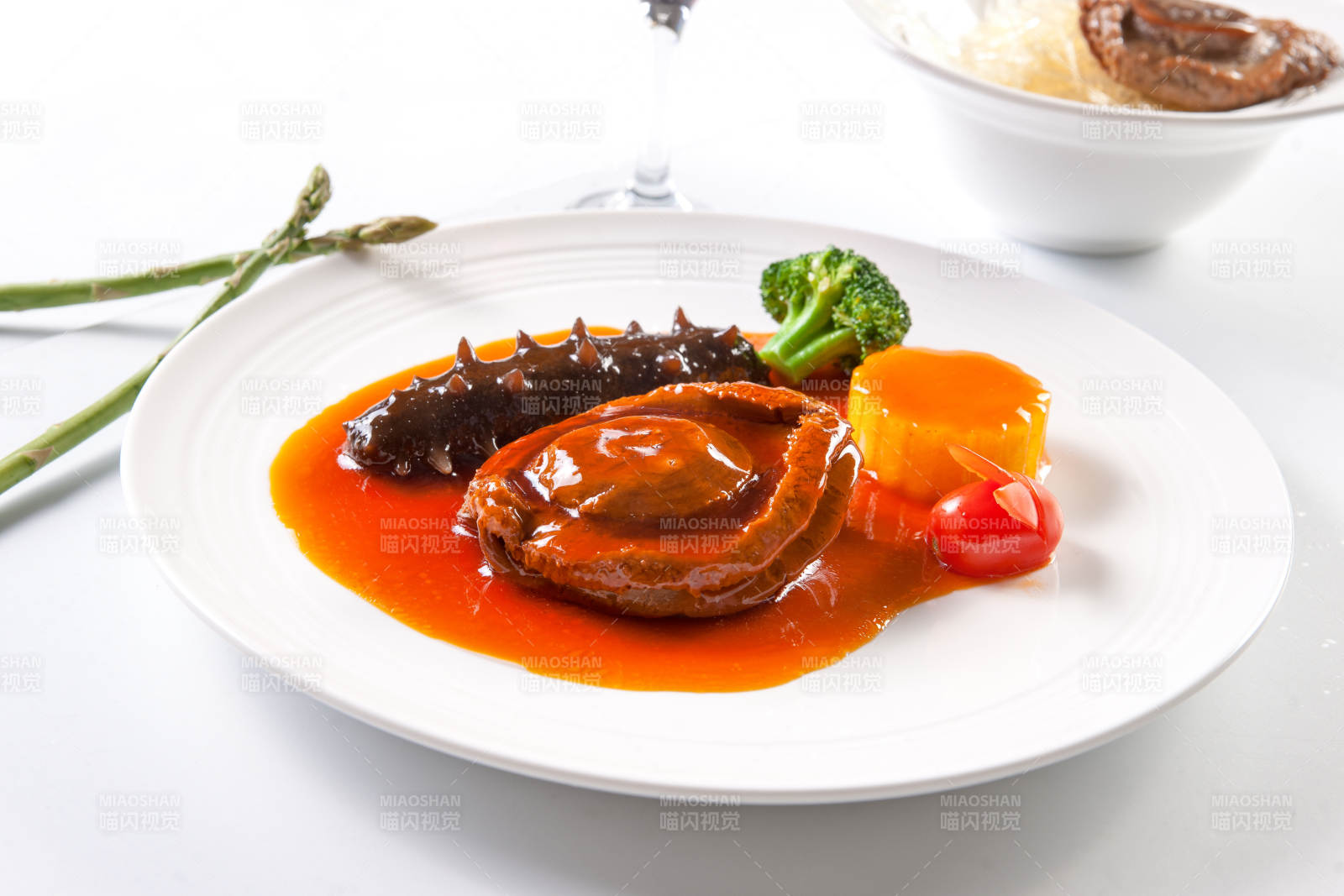 浇汁大南非干鲍梅花参图片