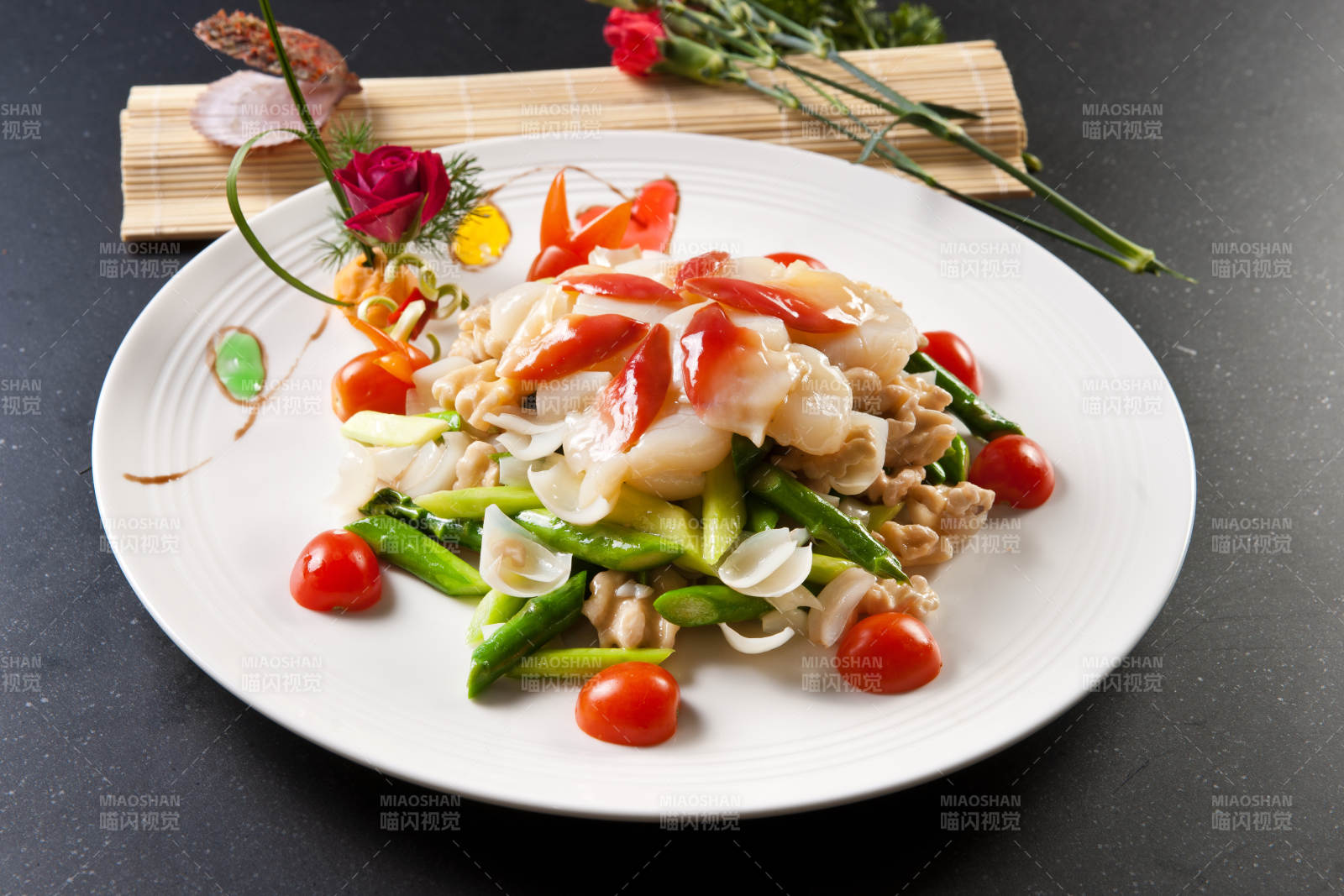 芦笋百合桃仁北极贝图片