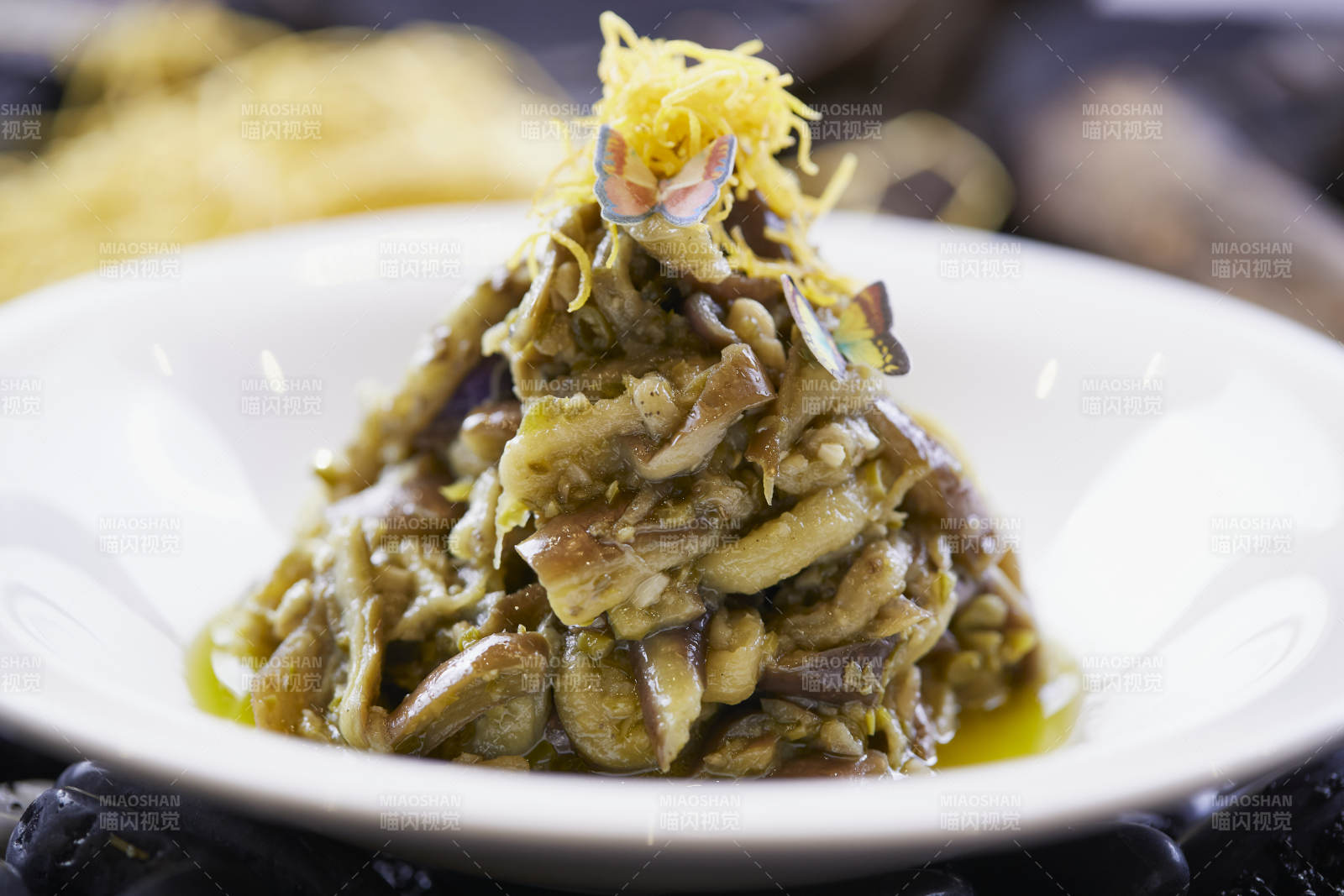 麻油拌蒜泥蒸茄子图片