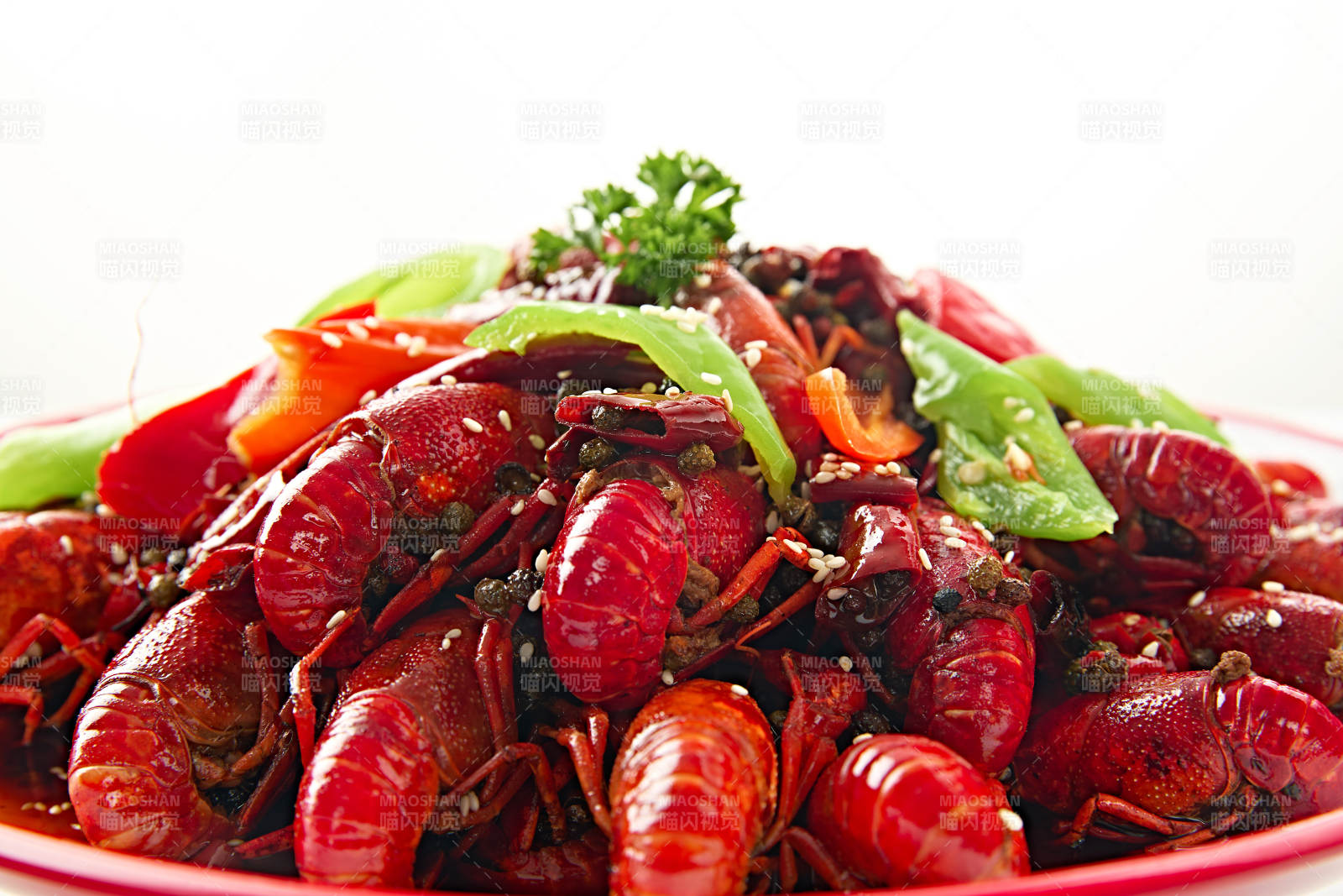 夏季大排档美食爆炒麻辣香辣小龙虾图片