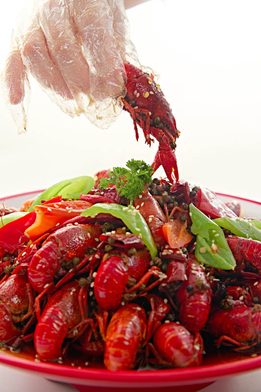 夏季大排档美食爆炒麻辣香辣小龙虾图片