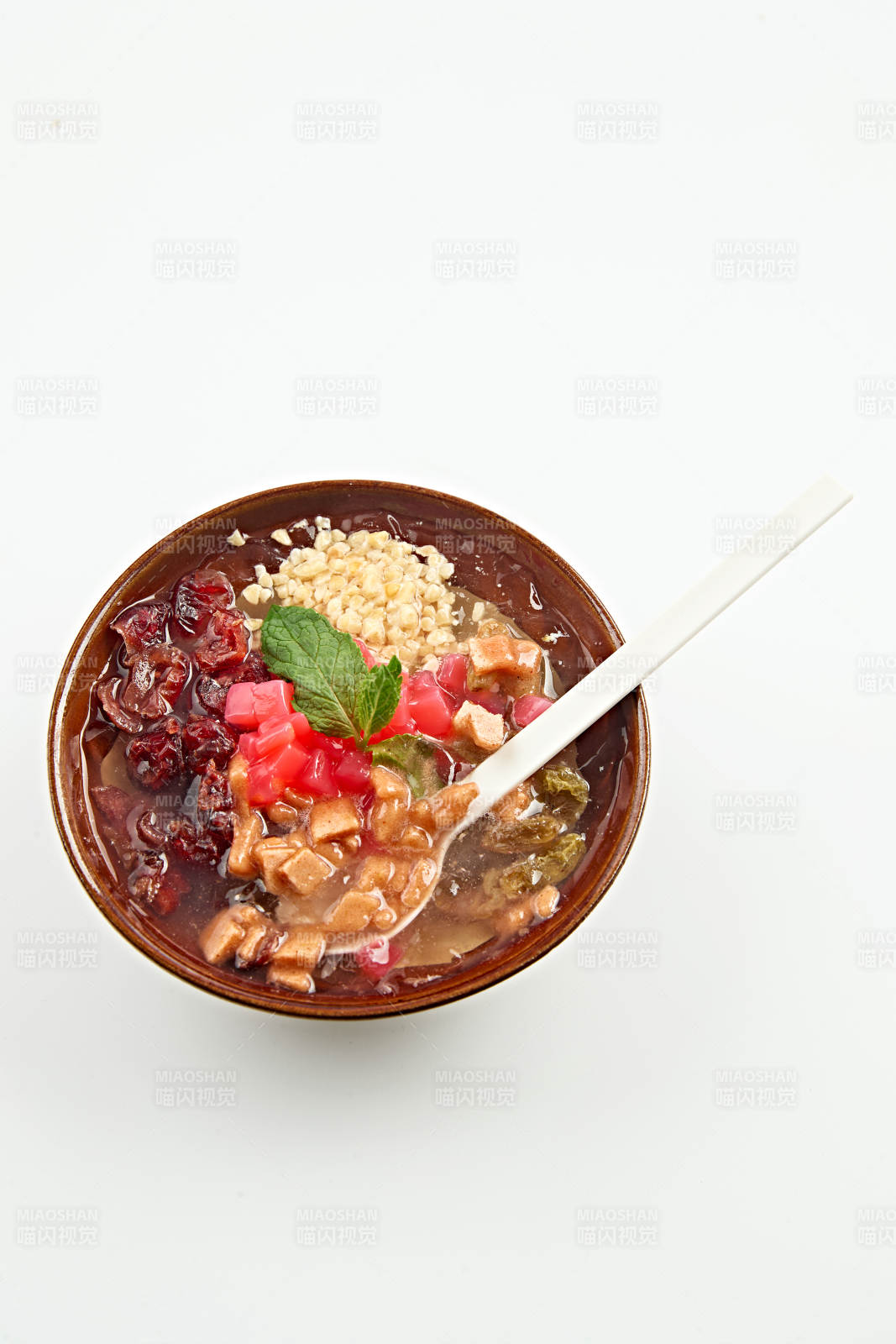 川渝美食受挫什锦冰粉图片