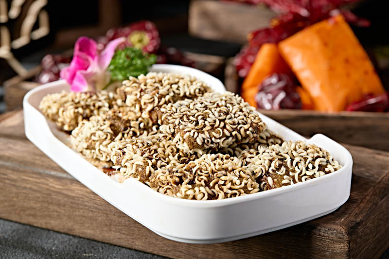 美味小吃野菜油炸脆滋粑图片