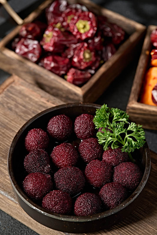 甜品水果糖水腌渍杨梅果图片