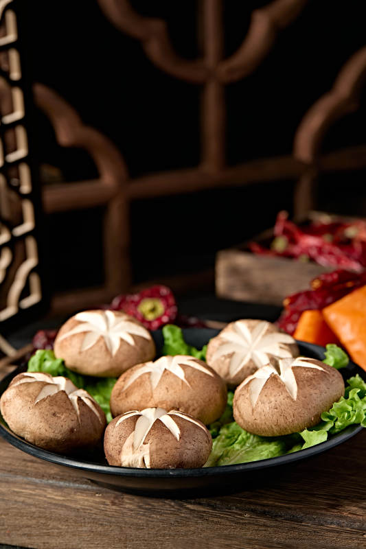 火锅食材花刀鲜香菇图片