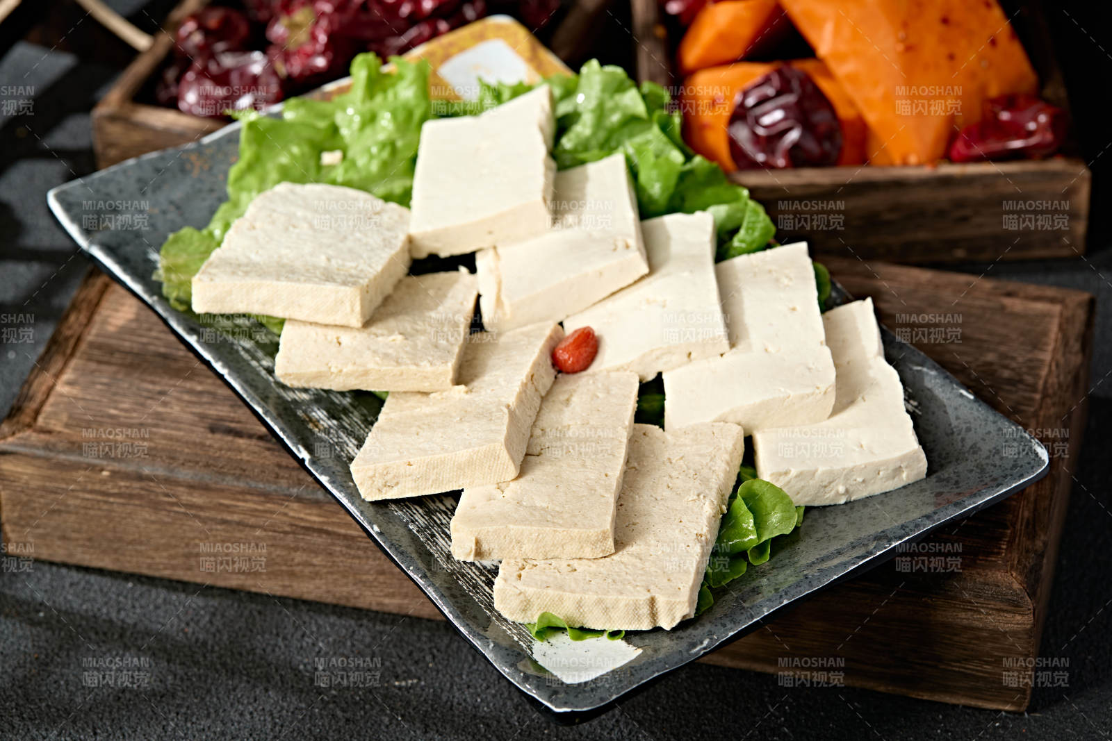 火锅食材鲜豆腐冻豆腐切片拼盘图片