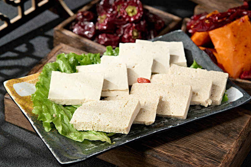 火锅食材鲜豆腐冻豆腐切片拼盘图片