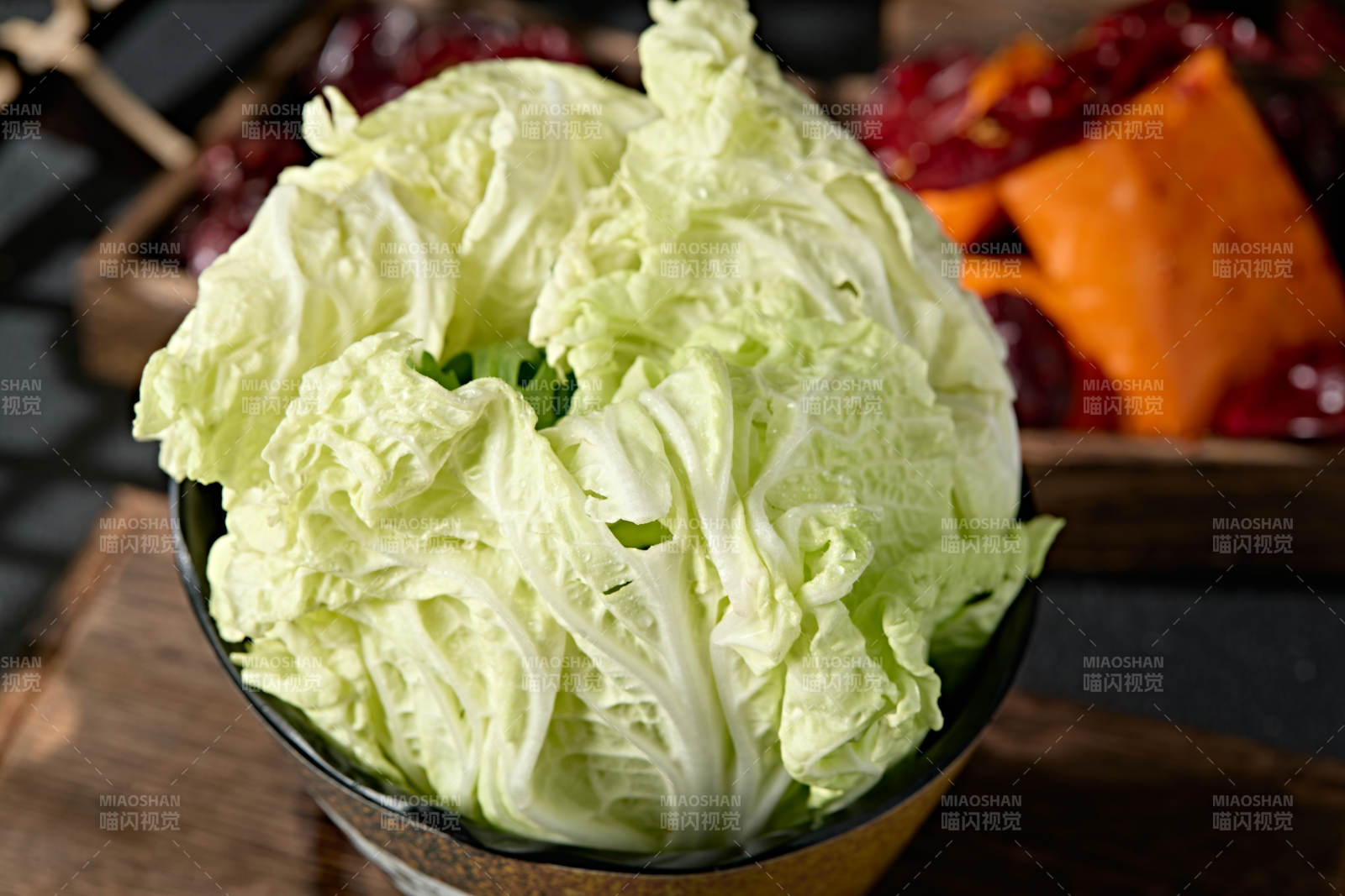 新鲜的大白菜叶图片