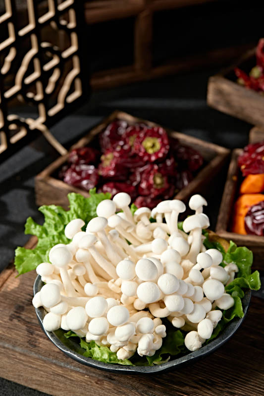 新鲜火锅配菜白玉海鲜菇图片