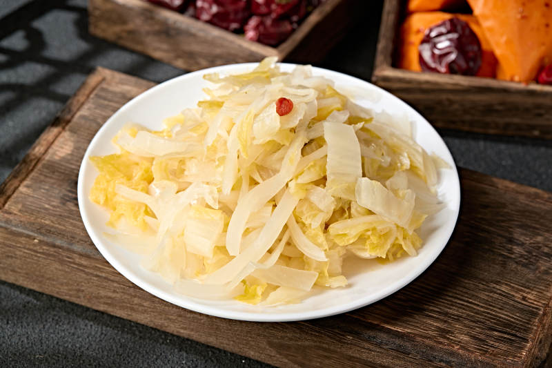 一盘东北积酸菜腌酸菜图片