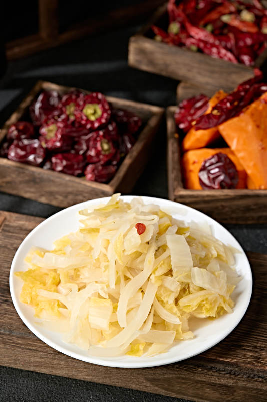 一盘东北积酸菜腌酸菜图片