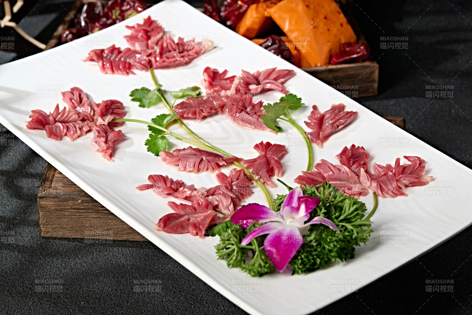 火锅涮品食材鲜切鸡胗图片